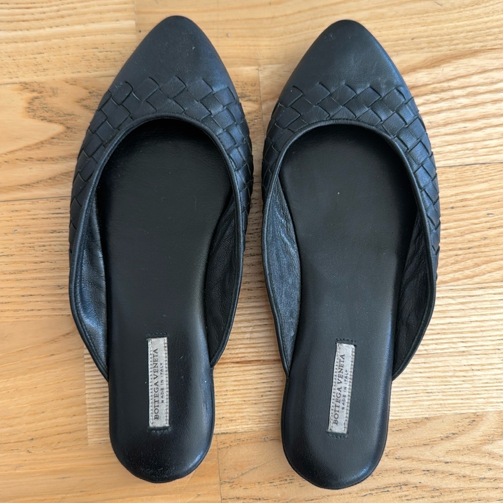 Bottega veneta black slippers 36